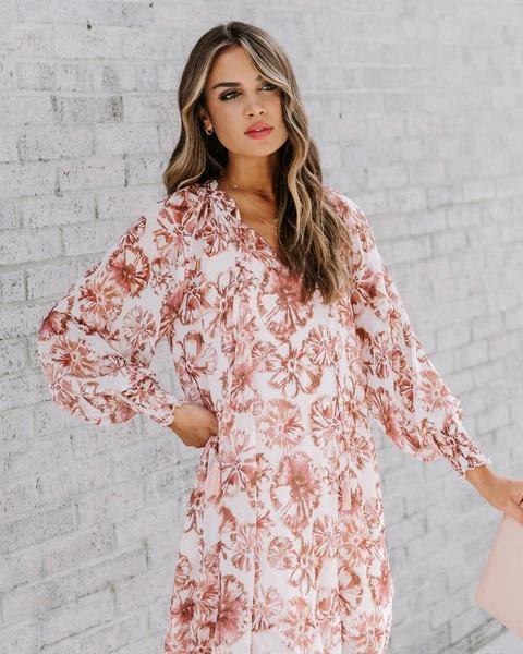 Small floral fashion light luxury dress